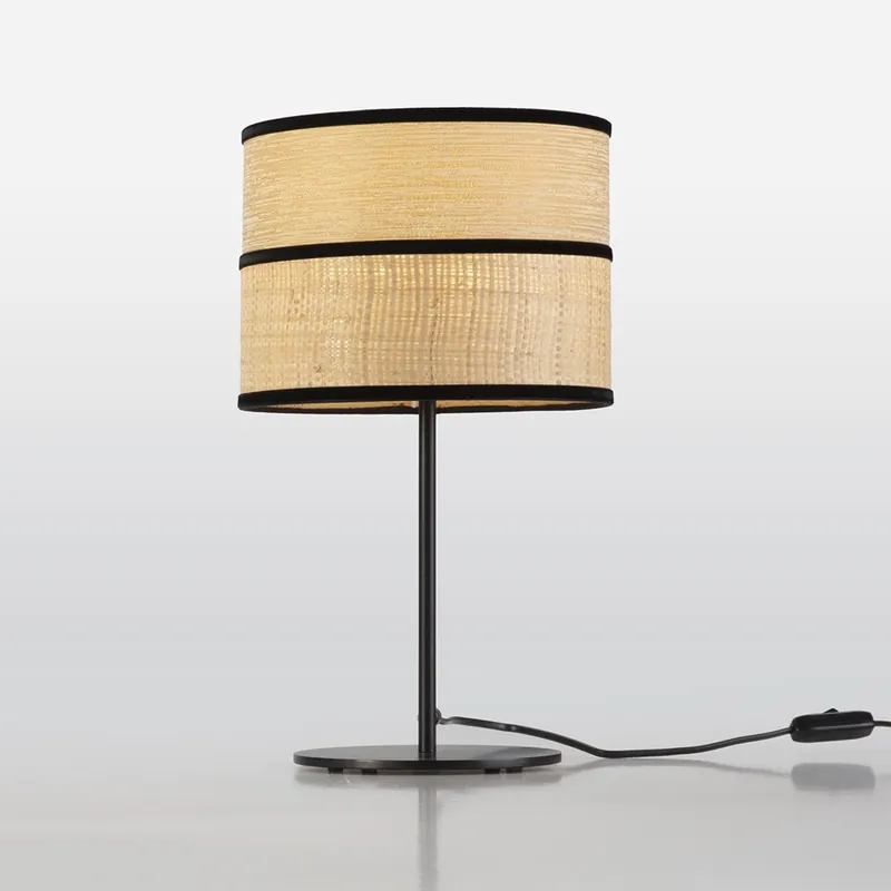 Lámpara de mesa Simbasi Oro Disponible Ahora